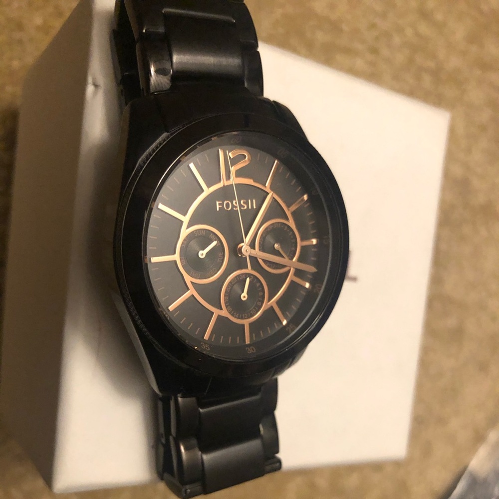 Fossil watch in Black and Copper